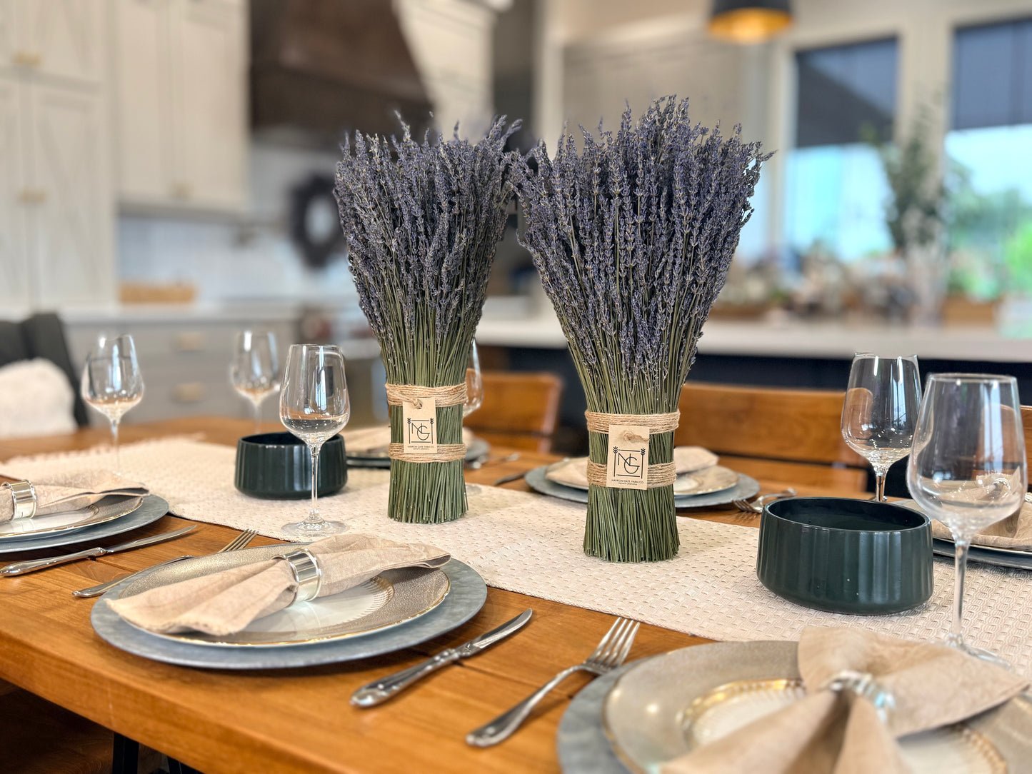 LAVENDER STANDING HARVEST BUNDLE